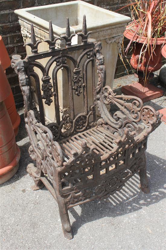 Cast iron fire basket